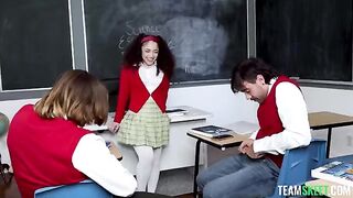 College whore is only good for one thing - to get fucked