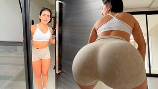 Bailancing on the bed with a perfect body is made for hard fucking