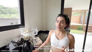 Bailancing on the bed with a perfect body is made for hard fucking