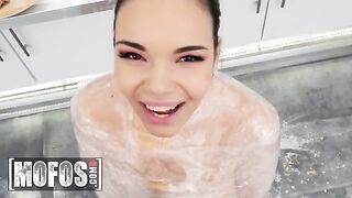 Sofia Lee finds the secret ingredient for Jordi’s cooking