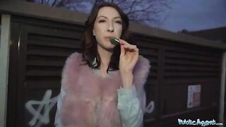 The guy took a blowjob from the beautiful girl and fucked her in the ass for money
