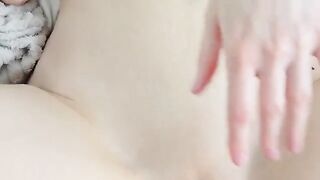 A tenderness awakening from a beautiful girl is unforgettable