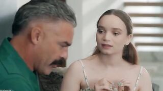 I prepared my stepdaughter for her first date, it was a good experience
