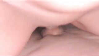A girl got cum in her pussy after a broken condom