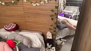 Girl sucks the dick of her boyfriend early in the morning, showcasing a steamy step fantasy scene