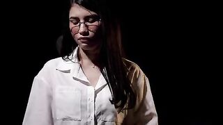 A cute brunette girl's face during orgasm is the best porn
