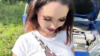 A fit girl with a perfect body sat in the car and fucked
