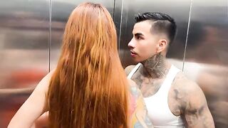 I meet my hot neighbor in the elevator and fuck her hard
