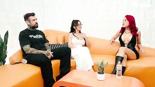 A double blowjob and then the girls get fucked one after the other